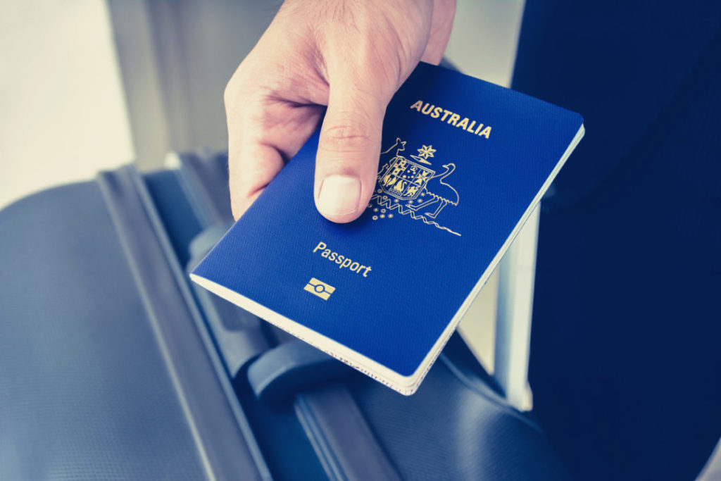 How Can A Registered Migration Agent Help You With the Immigration Process?