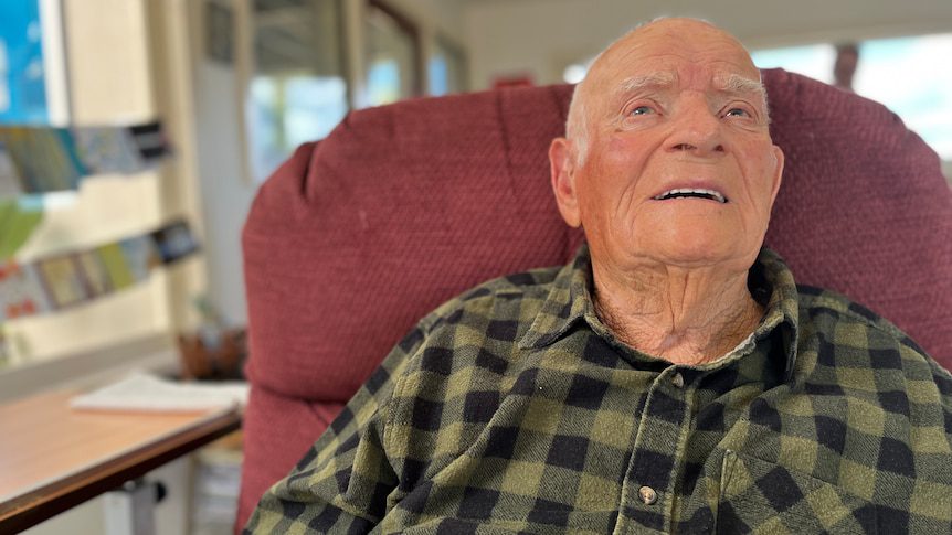 Frank Mawer: The Oldest Man In Australia Dies At Age 110