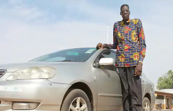 Sulemana Abdul Samed: Meet The Ghanaian World Tallest Man