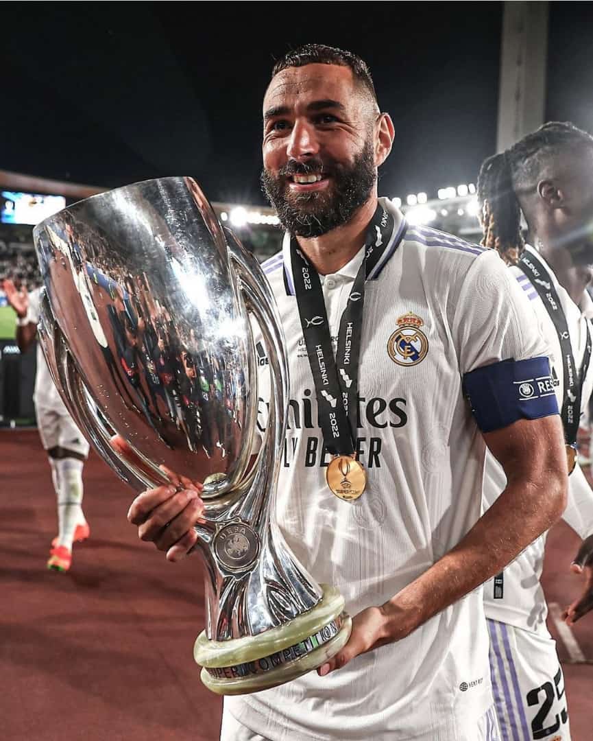 Real Madrid confirm Karim Benzema is leaving