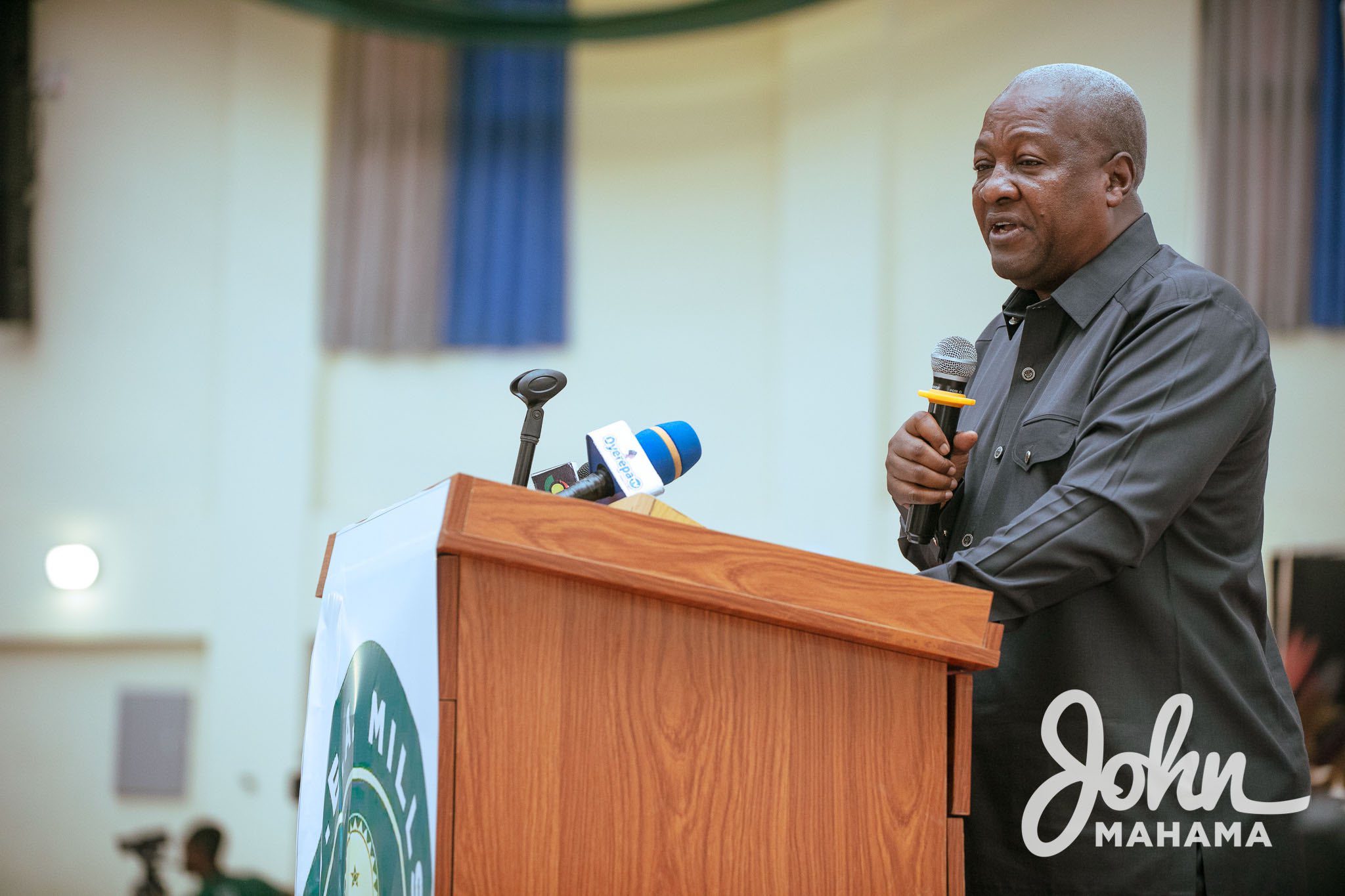 John Mahama takes a swipe at H.E Akuffo Addo over the conduct of his appointees
