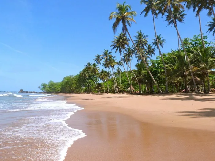 Top 10 Cleanest Beaches In Ghana