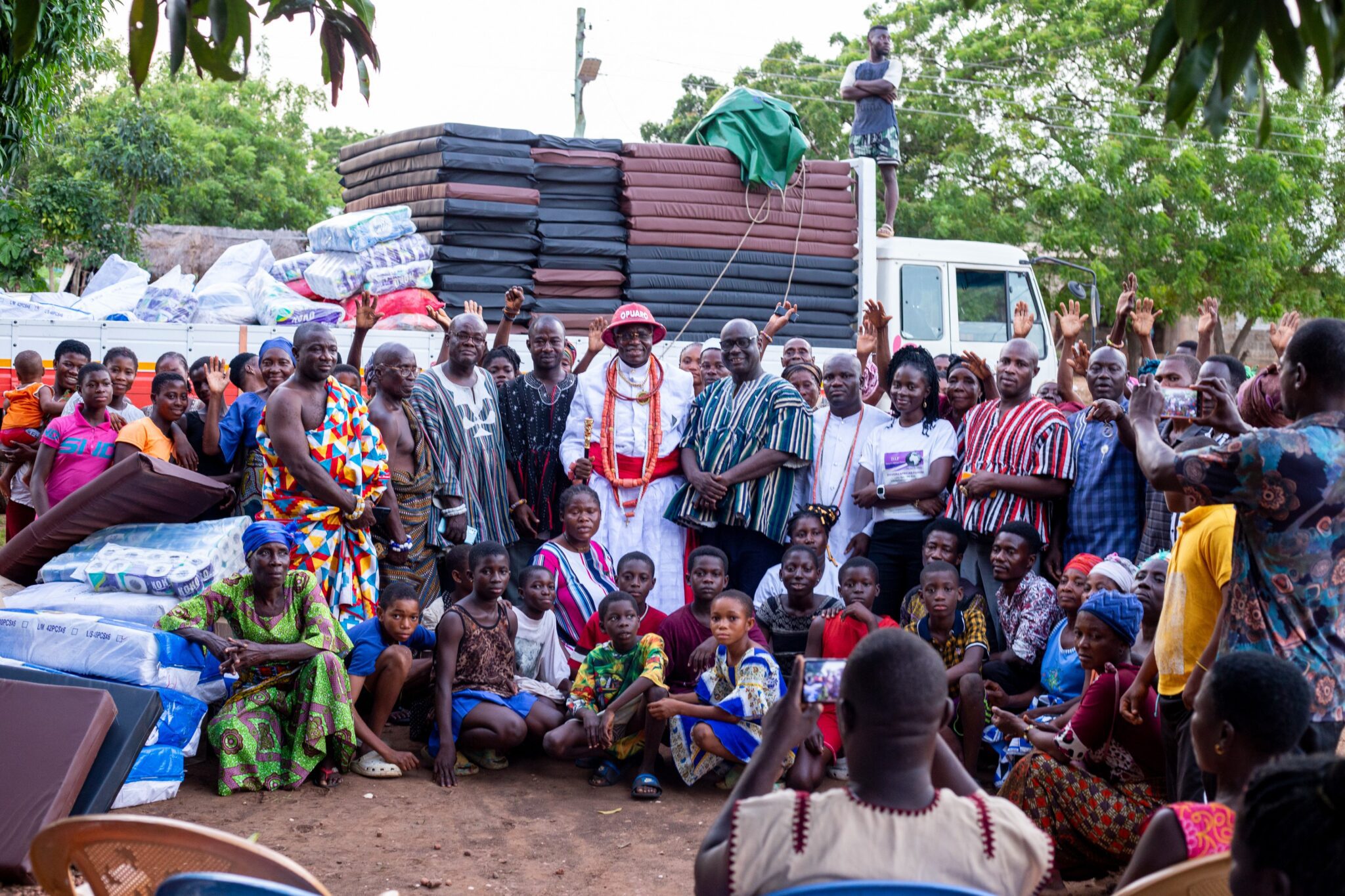 Olu of Warri Kingdom Ogiame Atuwatse III CFR Donates to Ghana’s Flood Victims